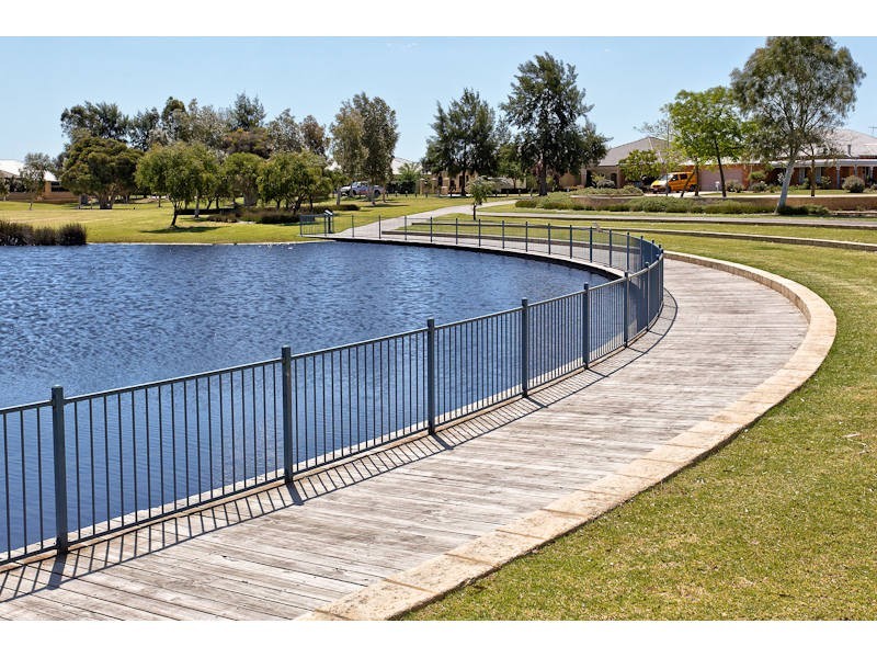 27 Paperbark Lane, Atwell WA 6164