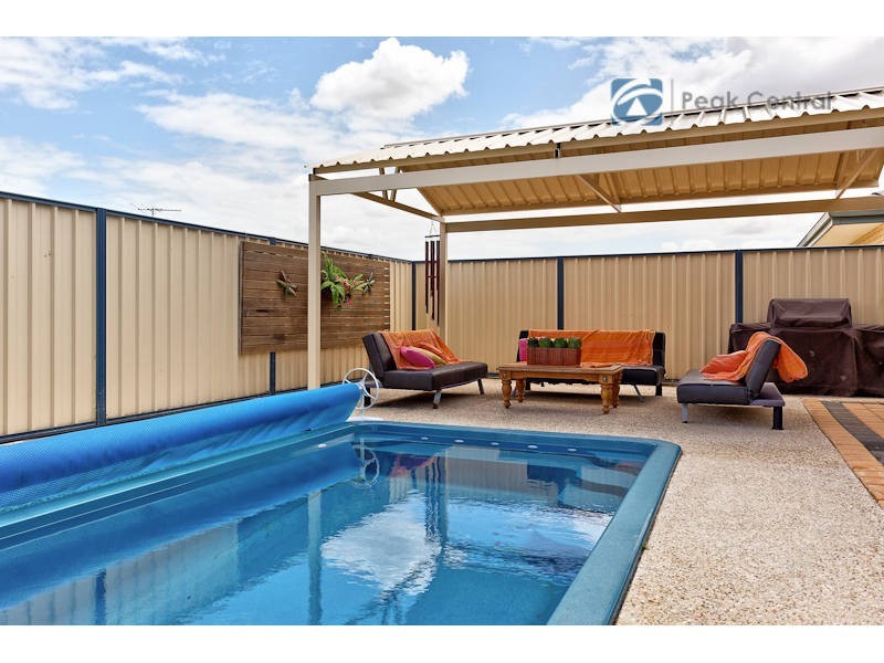 15 Brushfoot Boulevard, Success WA 6164