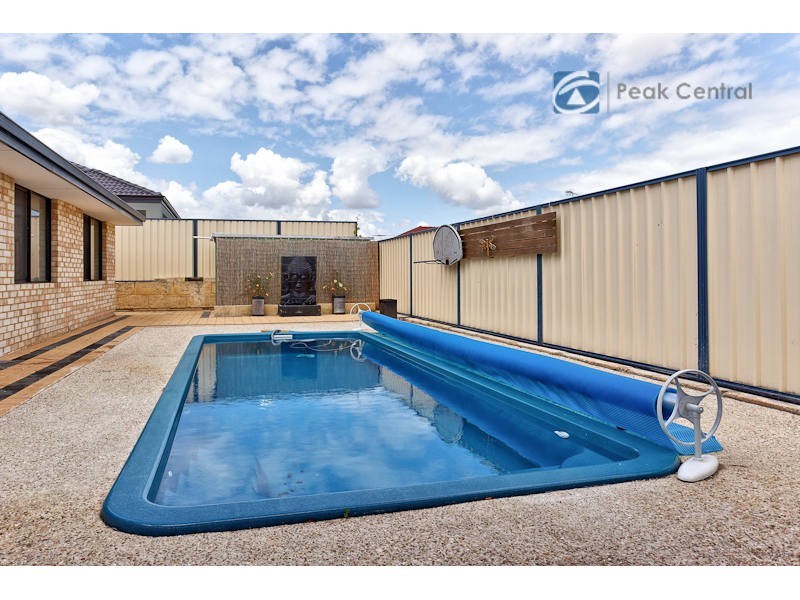 15 Brushfoot Boulevard, Success WA 6164