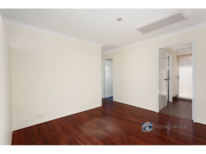 34 Brenchley Drive, Atwell WA 6164