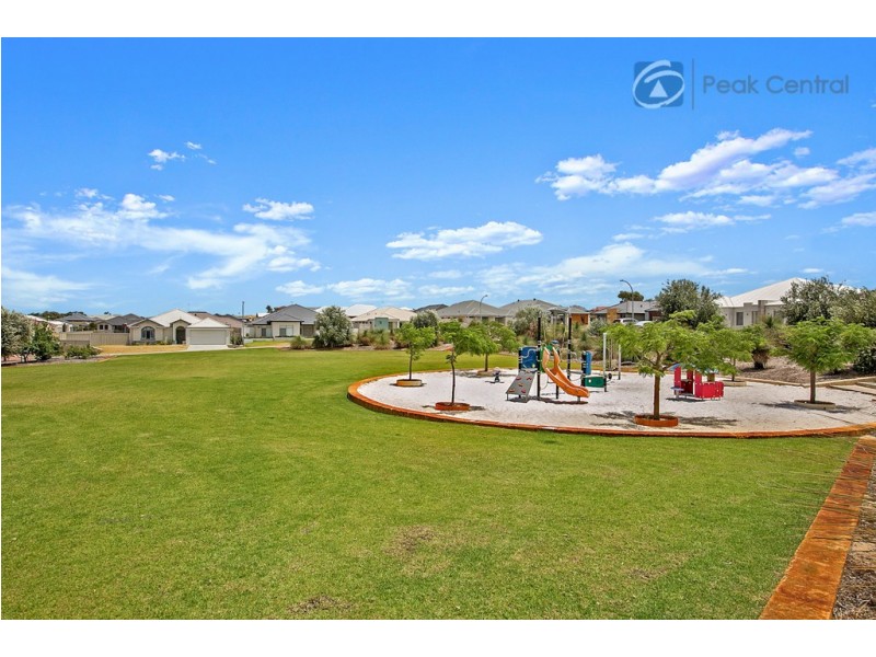 18 Minori Gardens, Yangebup WA 6164