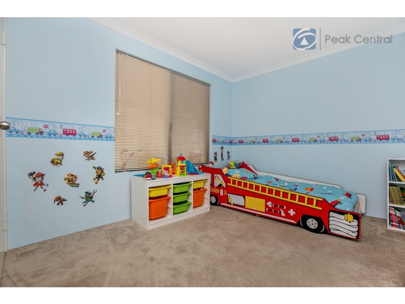 18 Minori Gardens, Yangebup WA 6164