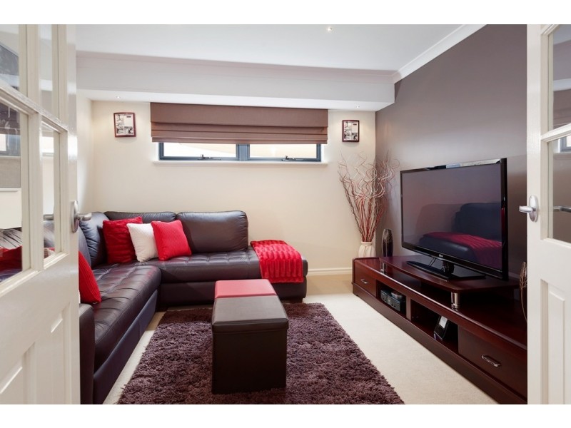 8 Bunya Green, Byford WA 6122