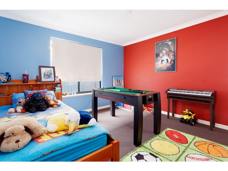 8 Bunya Green, Byford WA 6122