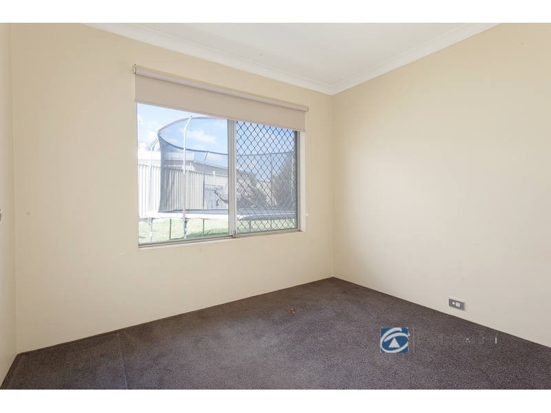 22 Marlowe Place, Munster WA 6166