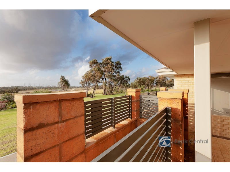 38 Lomond Crescent, Wandi WA 6167