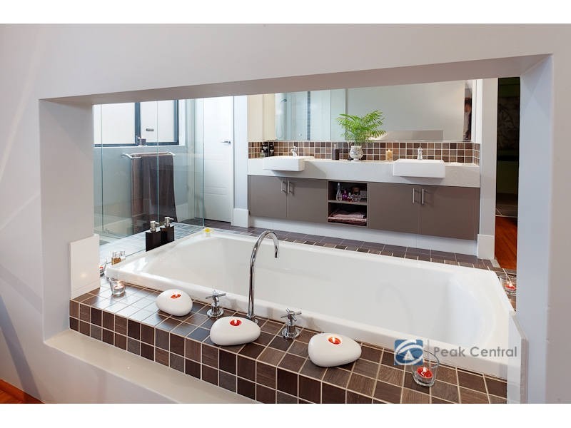 37 Gordona Parade, Beeliar WA 6164