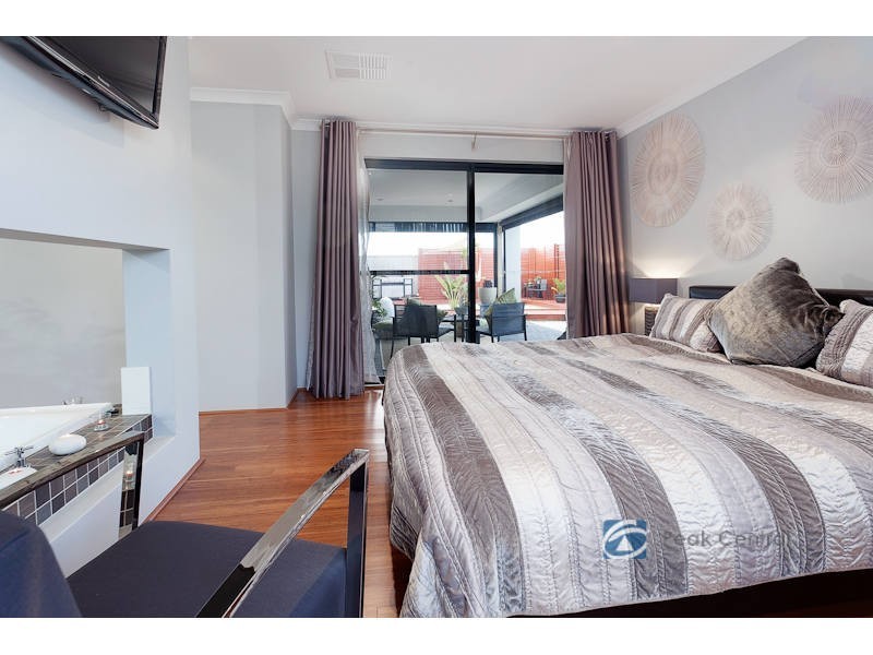 37 Gordona Parade, Beeliar WA 6164