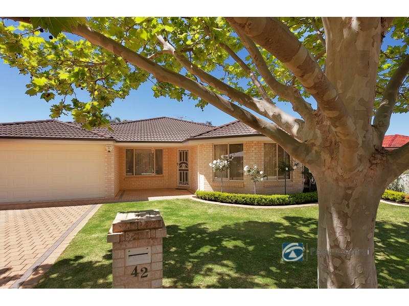 42 Hedges Retreat, Atwell WA 6164