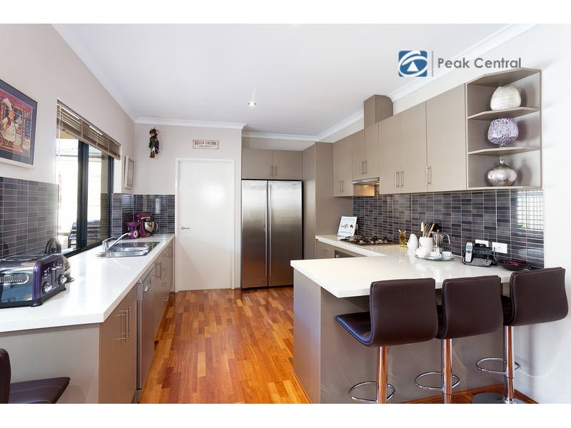 18b Torrey Crescent, Aubin Grove WA 6164