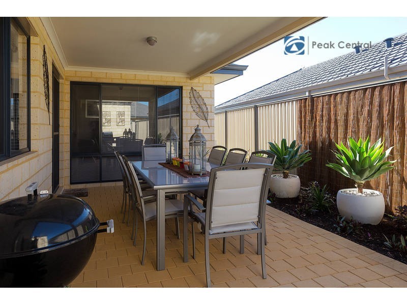 18b Torrey Crescent, Aubin Grove WA 6164