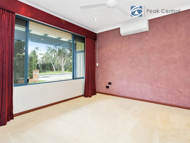 121 Lydon Boulevard, Atwell WA 6164