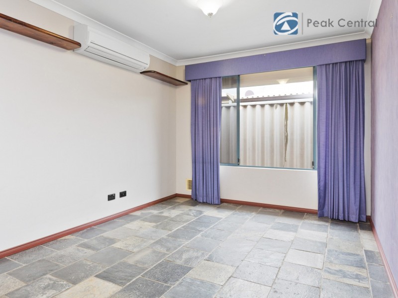 121 Lydon Boulevard, Atwell WA 6164