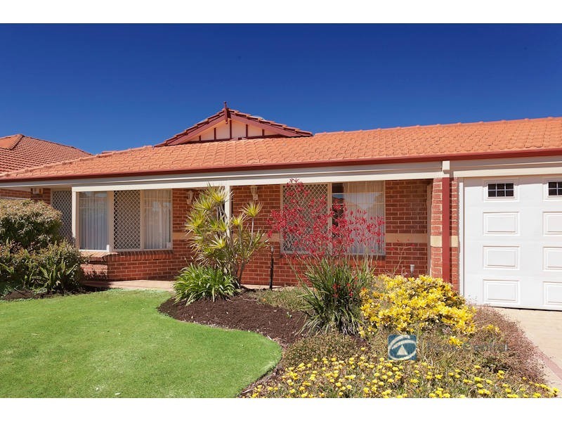 27 Minyon Circuit, Atwell WA 6164
