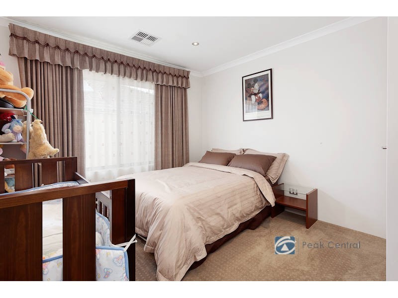 44 Kesiya Turn, Aubin Grove WA 6164