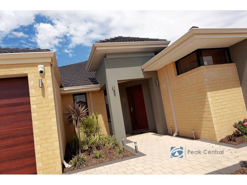 44 Kesiya Turn, Aubin Grove WA 6164