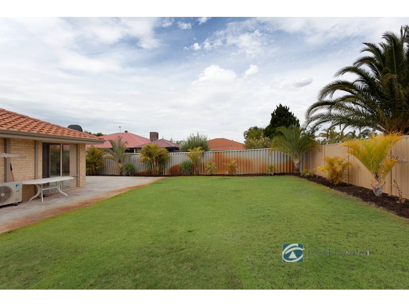6 Rossell Place, Atwell WA 6164
