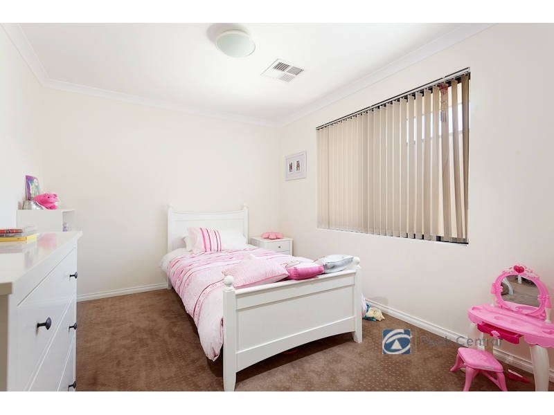 36 Descanso Loop, Aubin Grove WA 6164