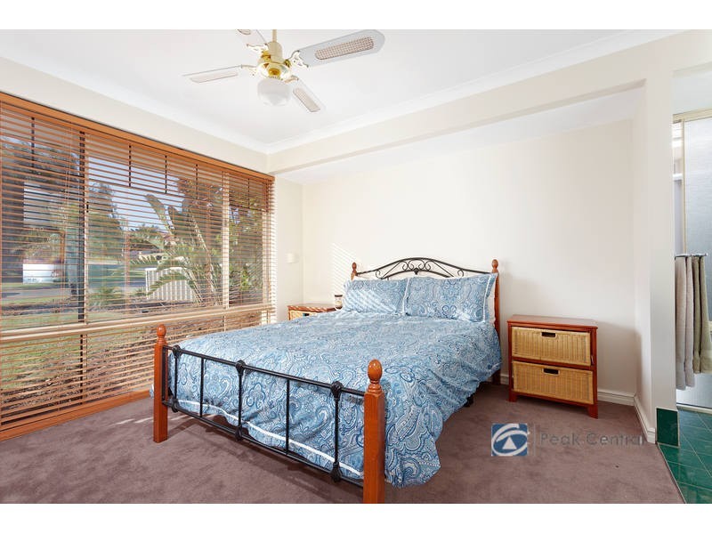 14 Seabrook Place, Success WA 6164