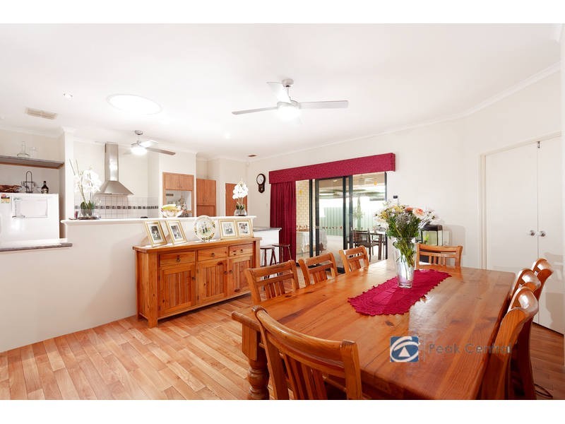 220 Bartram Road, Atwell WA 6164