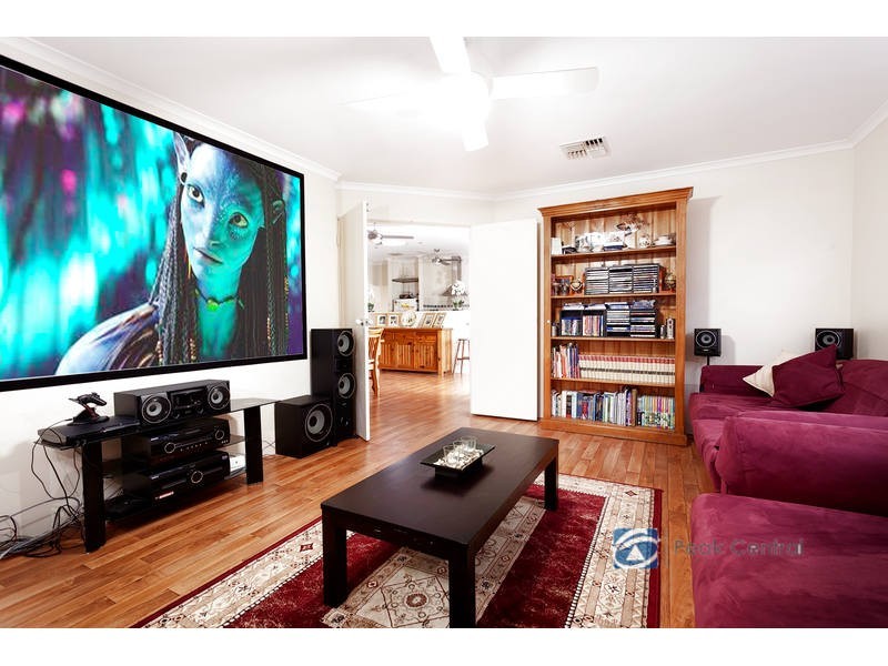 220 Bartram Road, Atwell WA 6164
