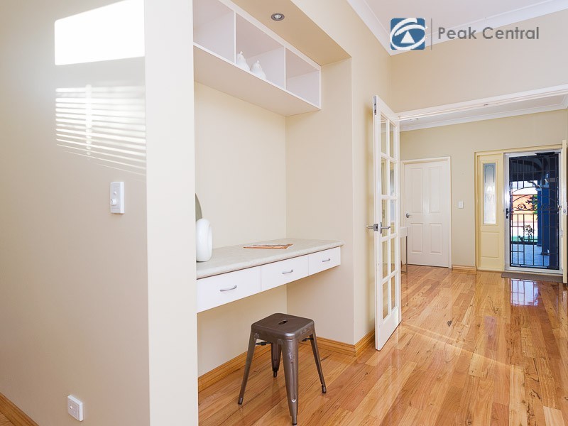 4 Dulcet Link, Atwell WA 6164