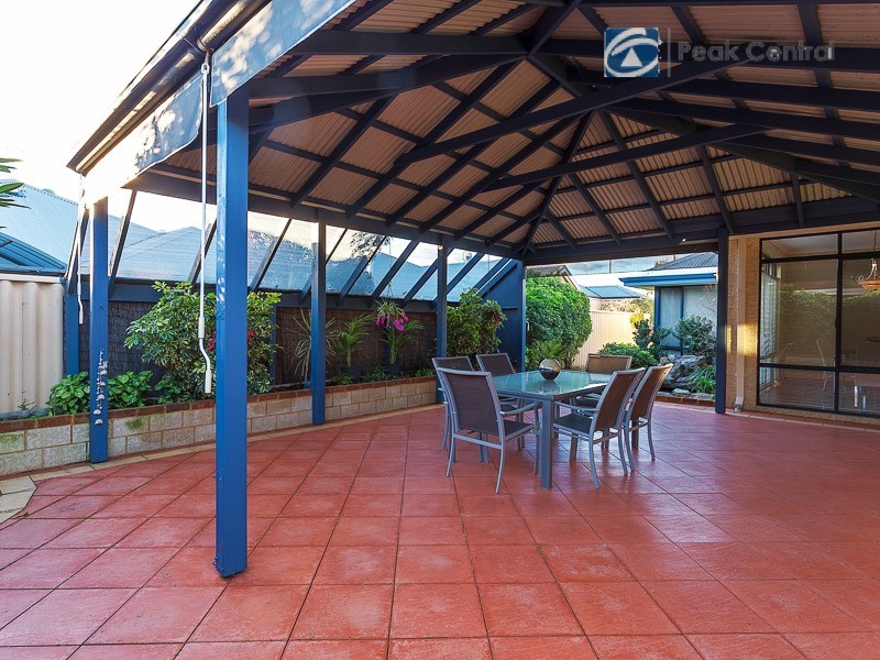 4 Dulcet Link, Atwell WA 6164