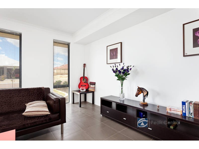 18 Armand Drive, Aubin Grove WA 6164