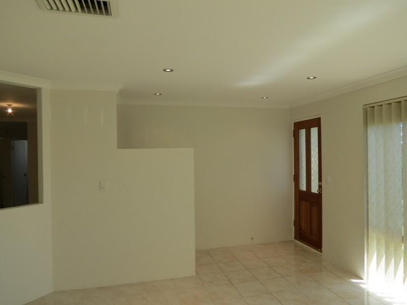 18 Daley Close, Atwell WA 6164