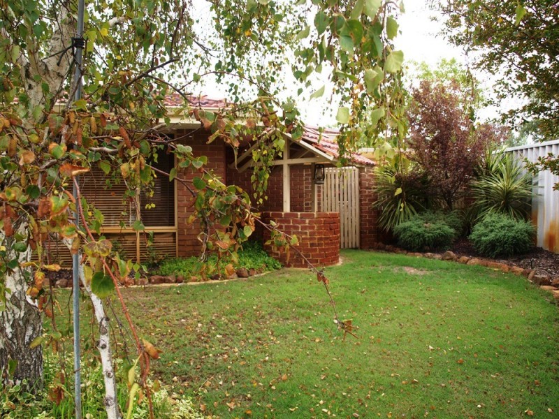 7 Marie Court, Atwell WA 6164