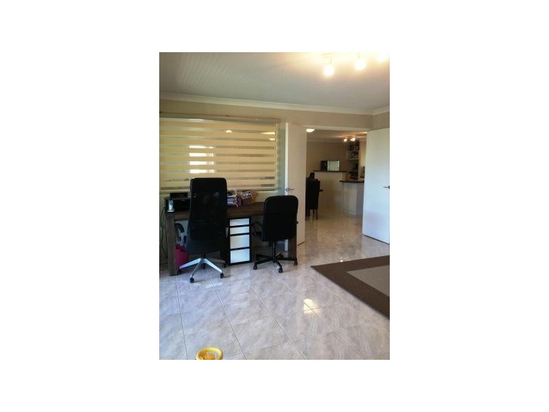 14 Calytrix Crescent, Success WA 6164