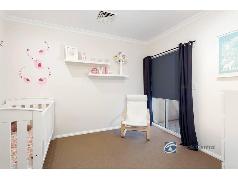 21 Angelica Way, Atwell WA 6164