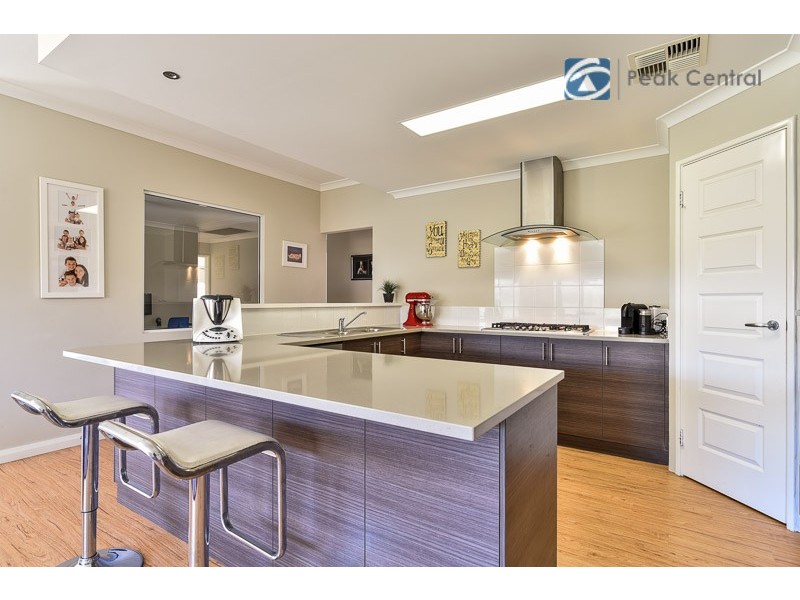 10 Colorado Parade, Aubin Grove WA 6164