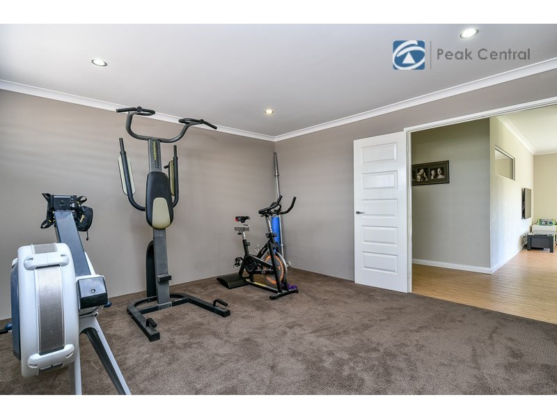 10 Colorado Parade, Aubin Grove WA 6164