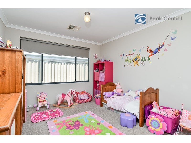 10 Colorado Parade, Aubin Grove WA 6164