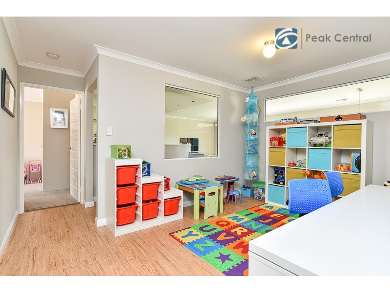 10 Colorado Parade, Aubin Grove WA 6164
