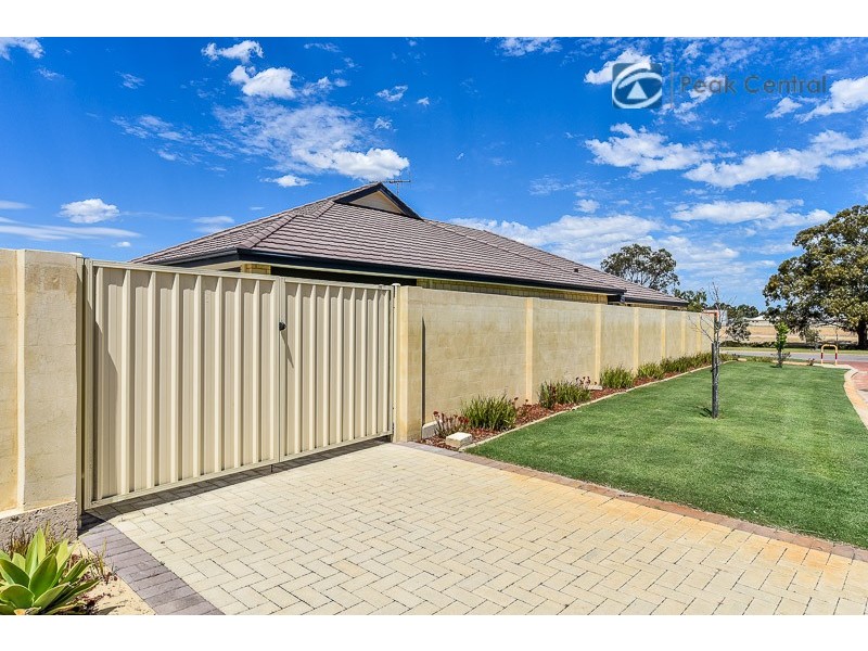 10 Colorado Parade, Aubin Grove WA 6164
