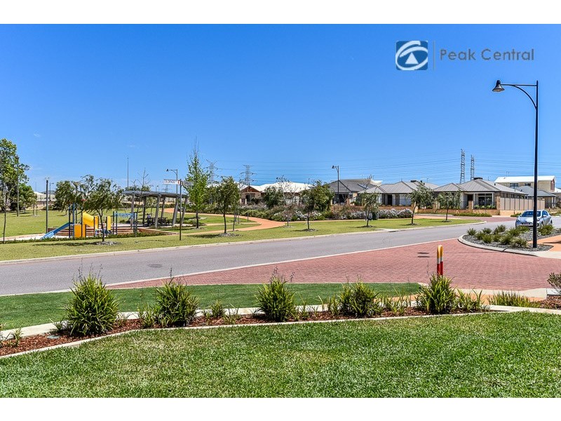 10 Colorado Parade, Aubin Grove WA 6164