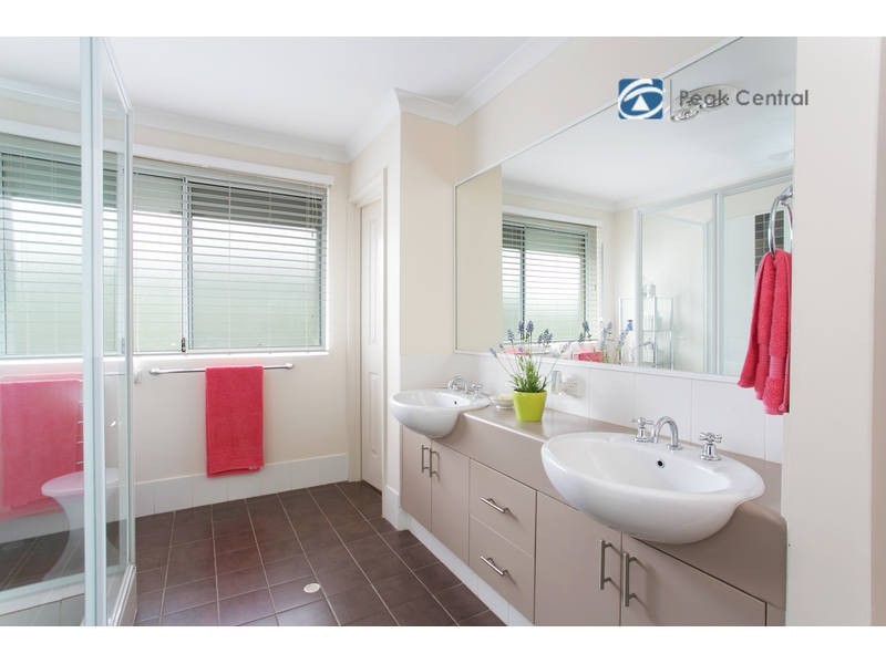 39 Cape Range Crescent, Aubin Grove WA 6164