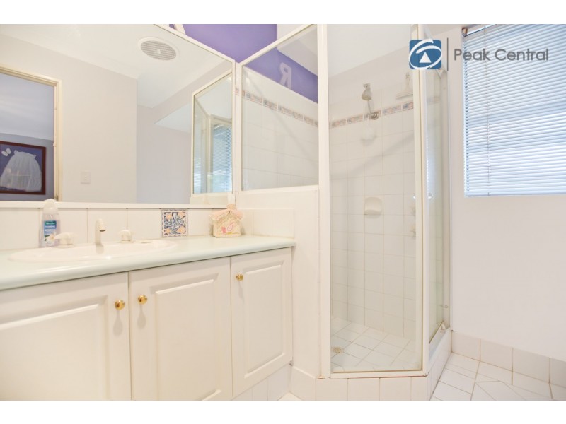 57 Baningan Avenue, Success WA 6164