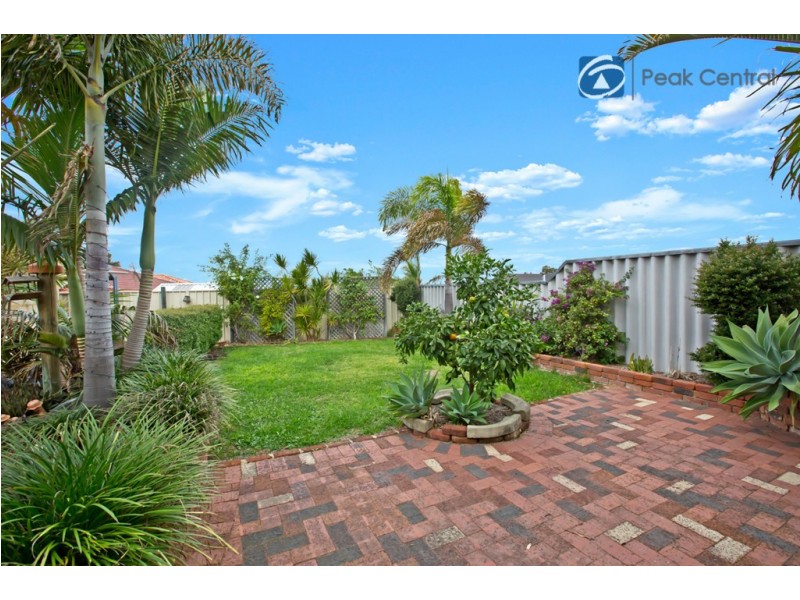 57 Baningan Avenue, Success WA 6164