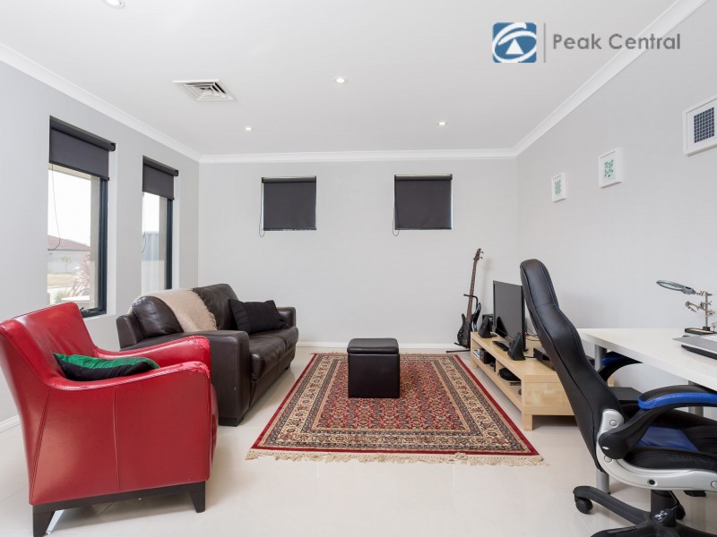 30 Sanguine Way, Atwell WA 6164