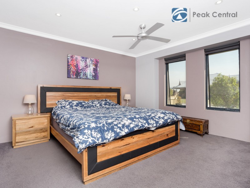 30 Sanguine Way, Atwell WA 6164