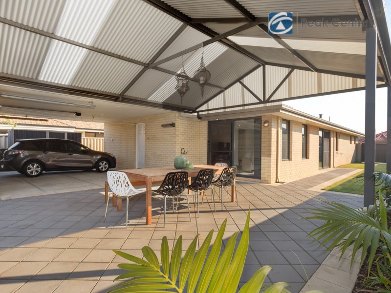 30 Sanguine Way, Atwell WA 6164