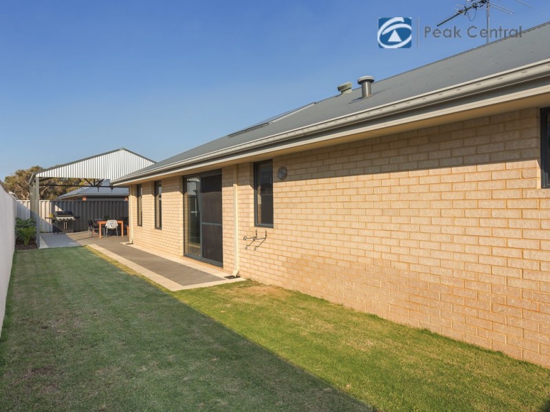 30 Sanguine Way, Atwell WA 6164