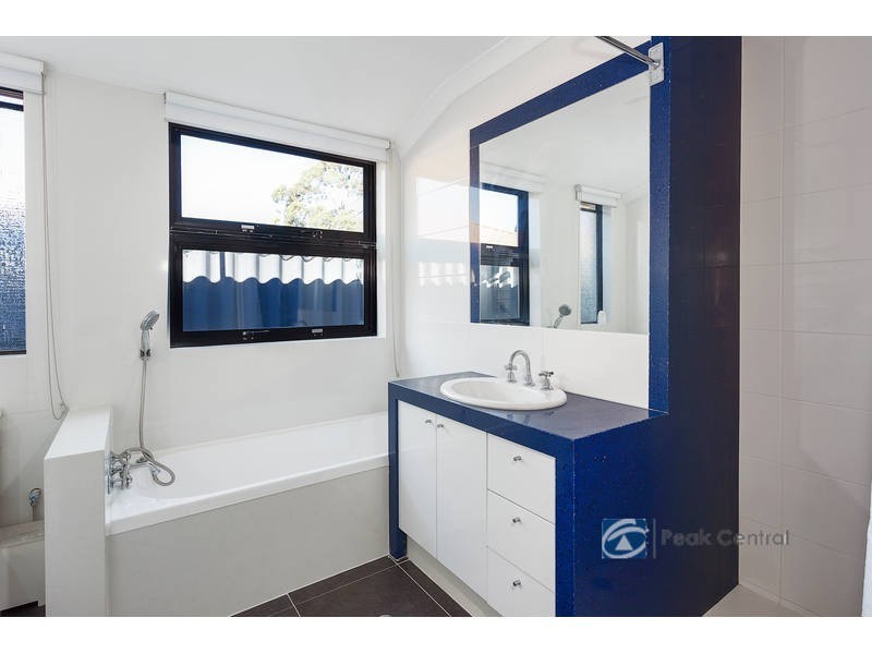 32 Lory Mews, Atwell WA 6164