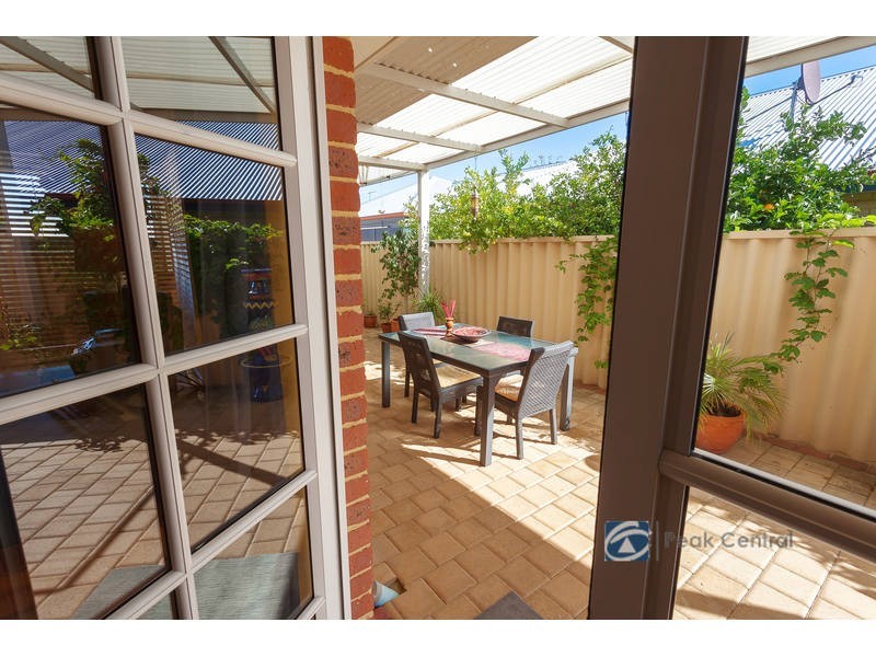114 Beenyup Road, Atwell WA 6164