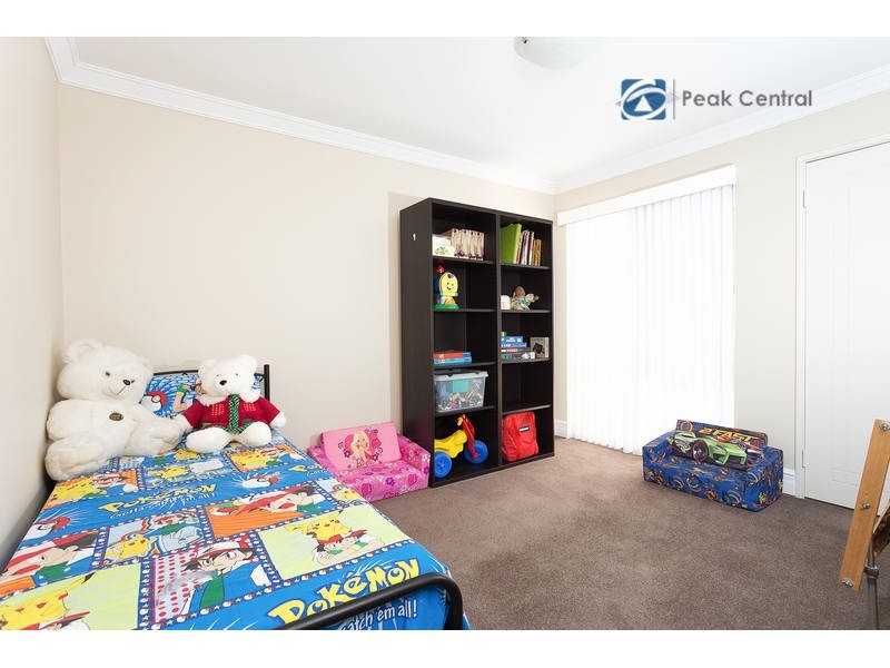 9 Sanguine Way, Atwell WA 6164