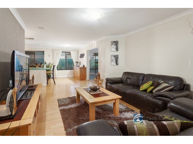 3 Jakovich Circuit, Atwell WA 6164
