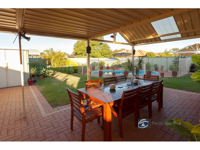 3 Jakovich Circuit, Atwell WA 6164